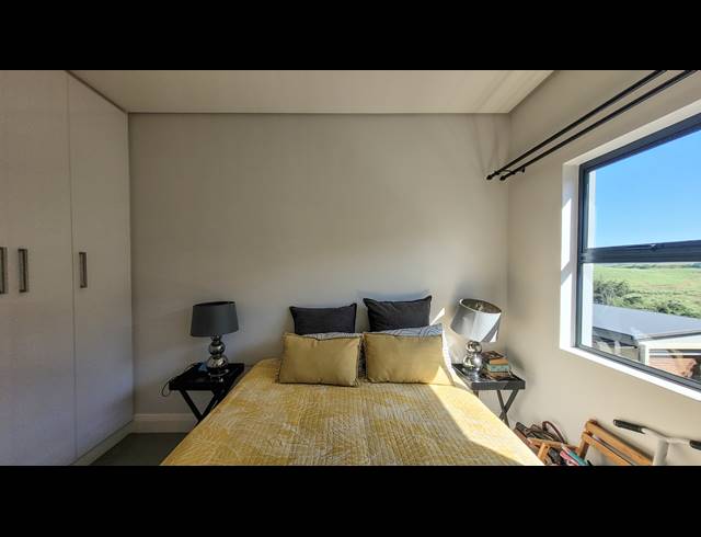 3 BEDROOM TOWNHOUSE FOR SALE IN PALM LAKES ESTATE